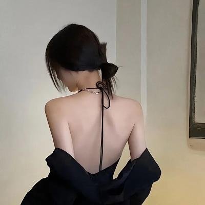 激情黑寡妇